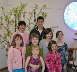 Easter-Tree-2012-Children